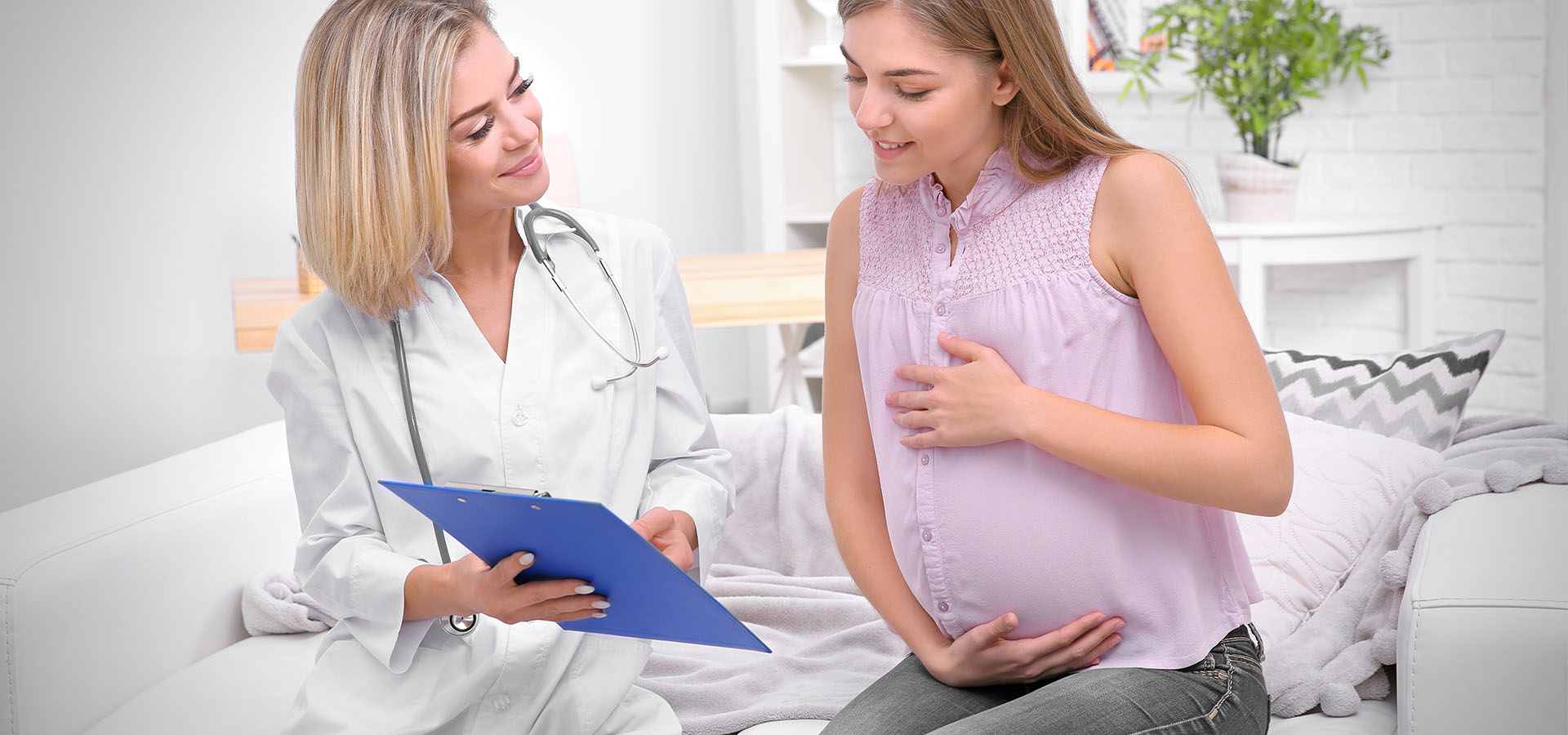 акушерство контакты. манипуляции в акушерстве и гинекологии. акушерство контакты. симуляционный центр акушерства и гинекологии в ташкенте. женское здоровье.